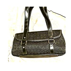 Nine West Hand bag. 🌟